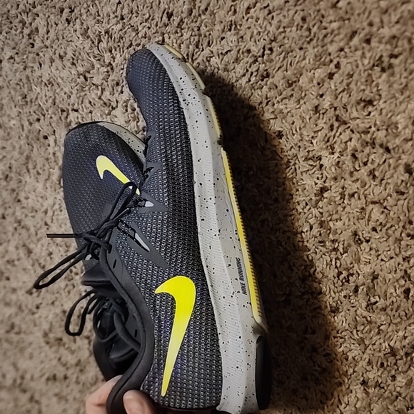 Nike running shoes - Picture 7 of 7